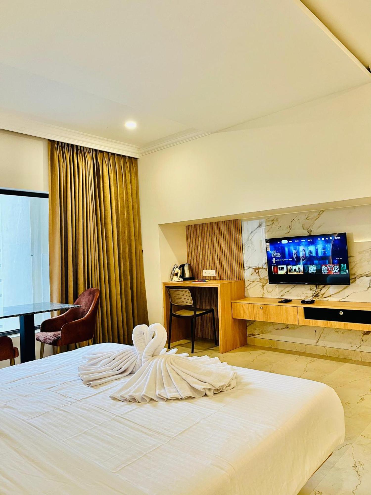 מניפלה Richmond Inn And Suites חדר תמונה